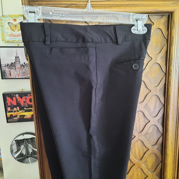 3/$10 Bi-Stretch Skinny Cropped Ankle Pants - Black, Size 2 - Picture 11 of 16